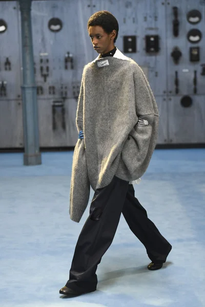 Look 34